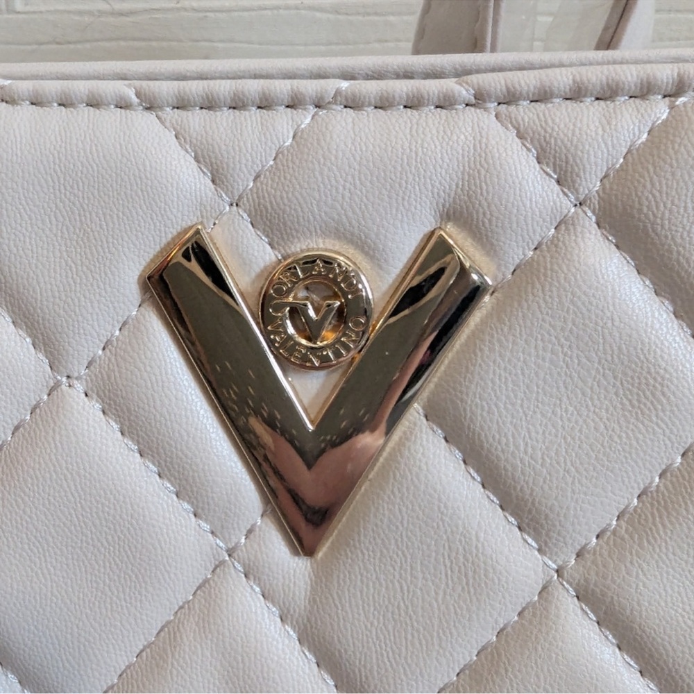 NWT Valentino Orlandi Cream Quilted
Vegan Leather Shoulder Bag - Picture 7 of 14